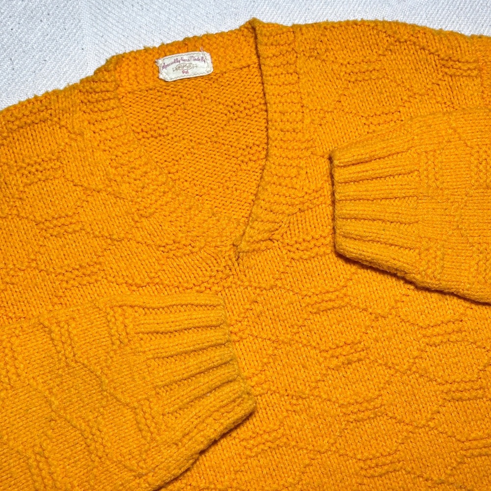 Vintage Handmade V-Neck Sweater Size Large Textured Honeycomb Knit Golden Yellow